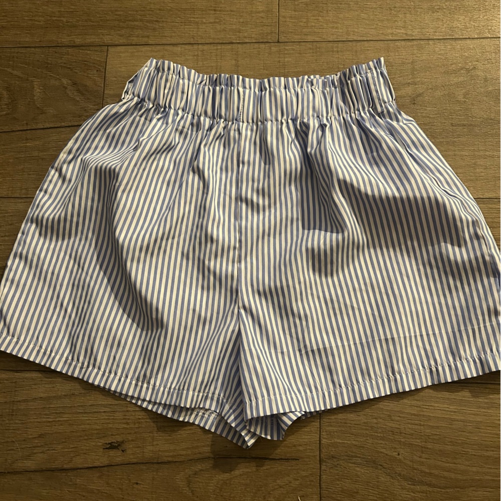 SHEIN High Waist Blue and White Striped Shorts